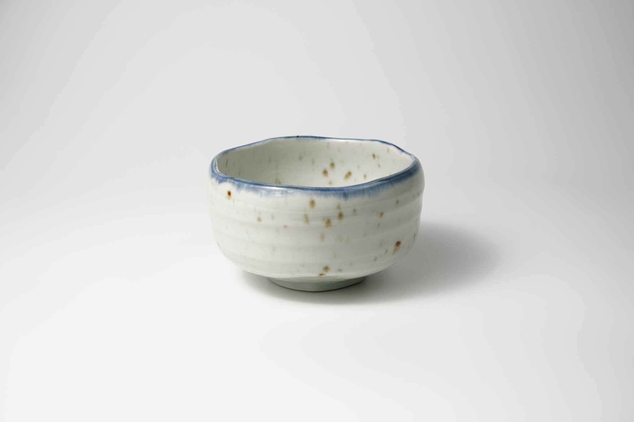 Large Cream and Blue Chawan — Traditional Matcha Tea Bowl - Yamada Chaya