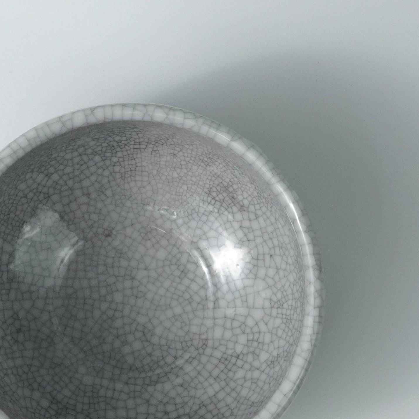 Cracked White Chawan — Traditional Matcha Tea Bowl - Yamada Chaya