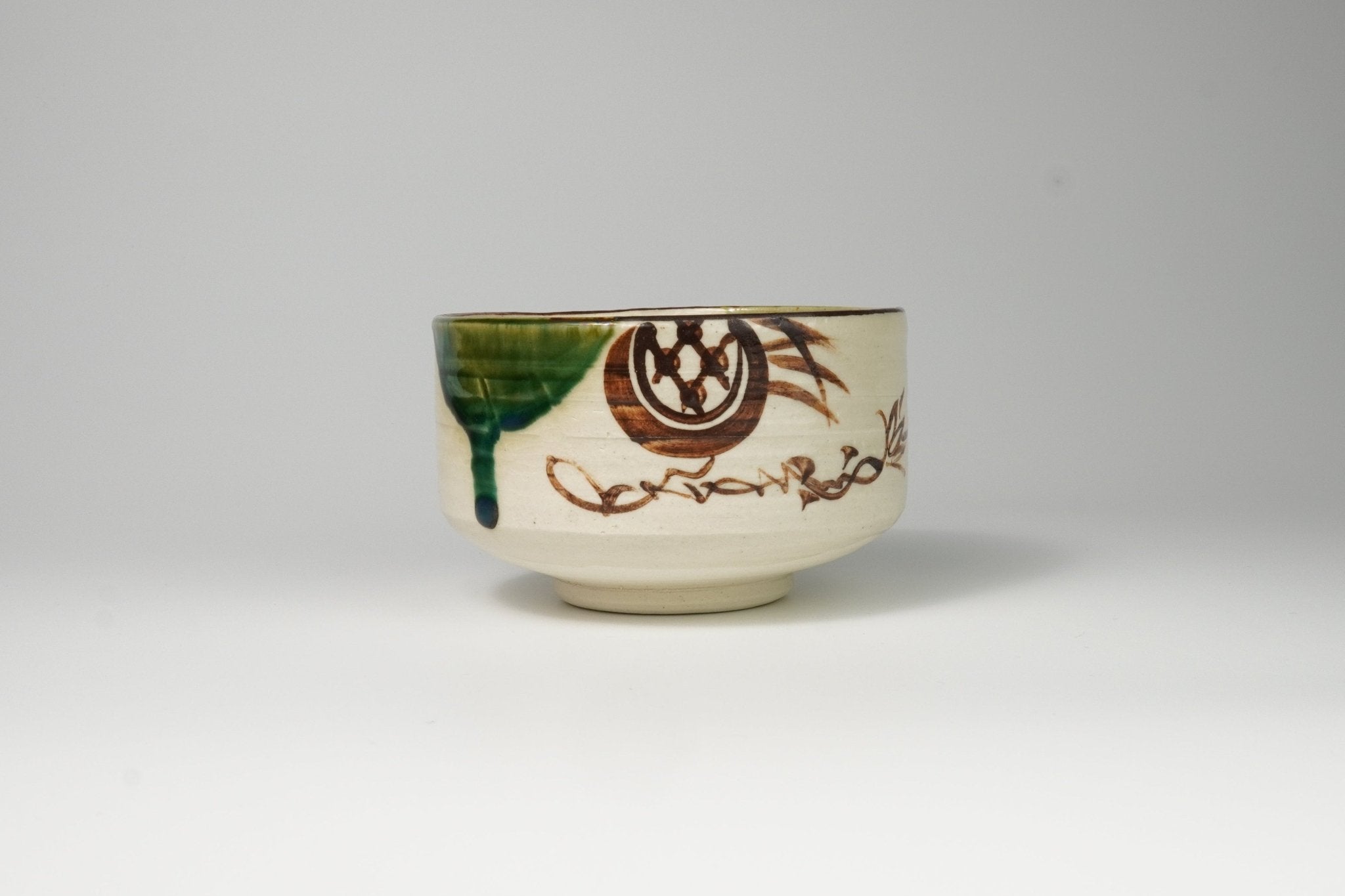 Oribe - style Chawan — Traditional Matcha Tea Bowl - Yamada Chaya