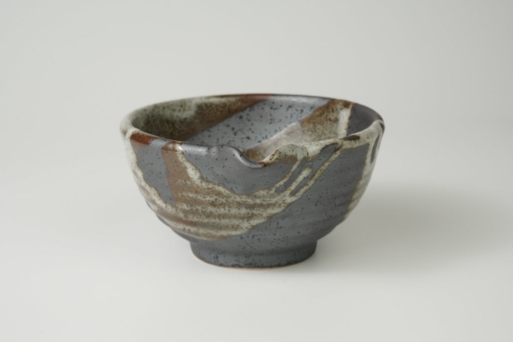 Small Spouted Tea Bowl - Rustic Glaze - Yamada Chaya