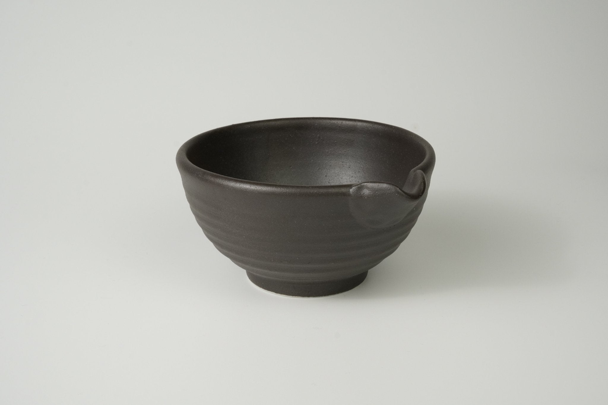 Small Spouted Tea Bowl - Matte Black - Yamada Chaya