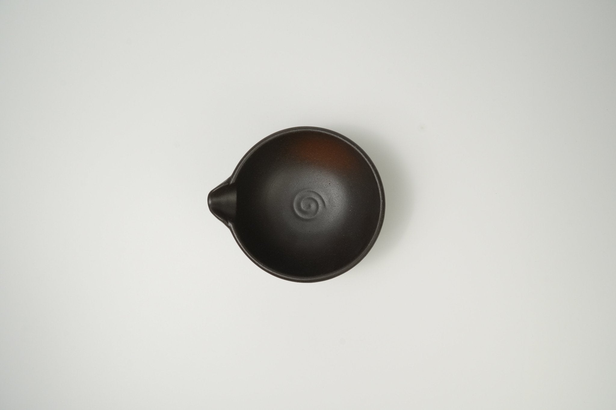 Small Spouted Tea Bowl - Matte Black - Yamada Chaya