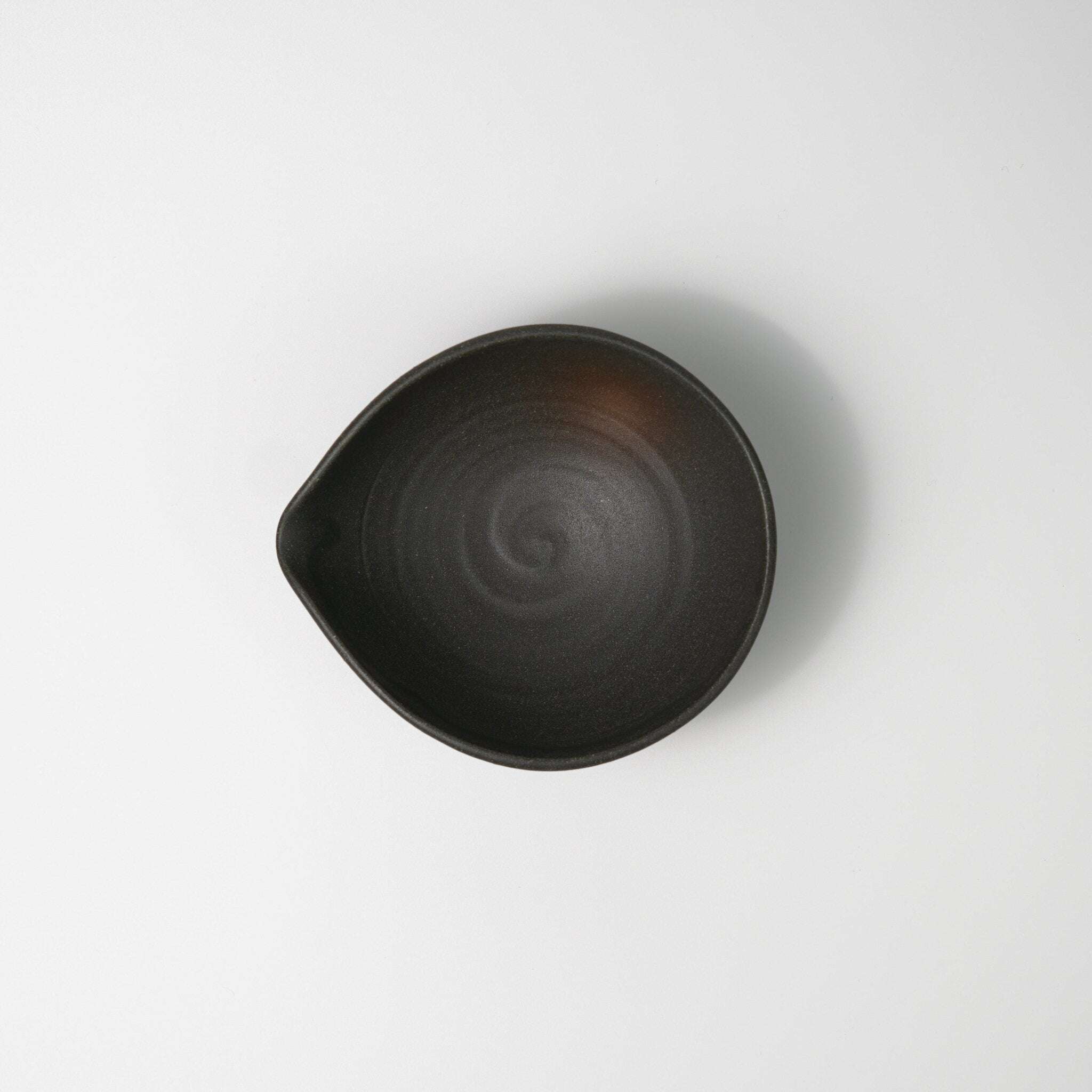 Mini Spouted Tea Bowl — Dark Grey & Bronze Matte - Yamada Chaya