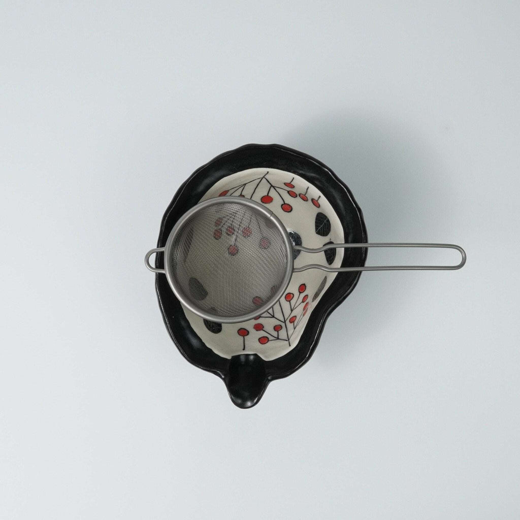 Oribe Katakuchi Bowl with Hand Painted Leaf & Berry Design — Matcha Tea Bowl Yamada Chaya