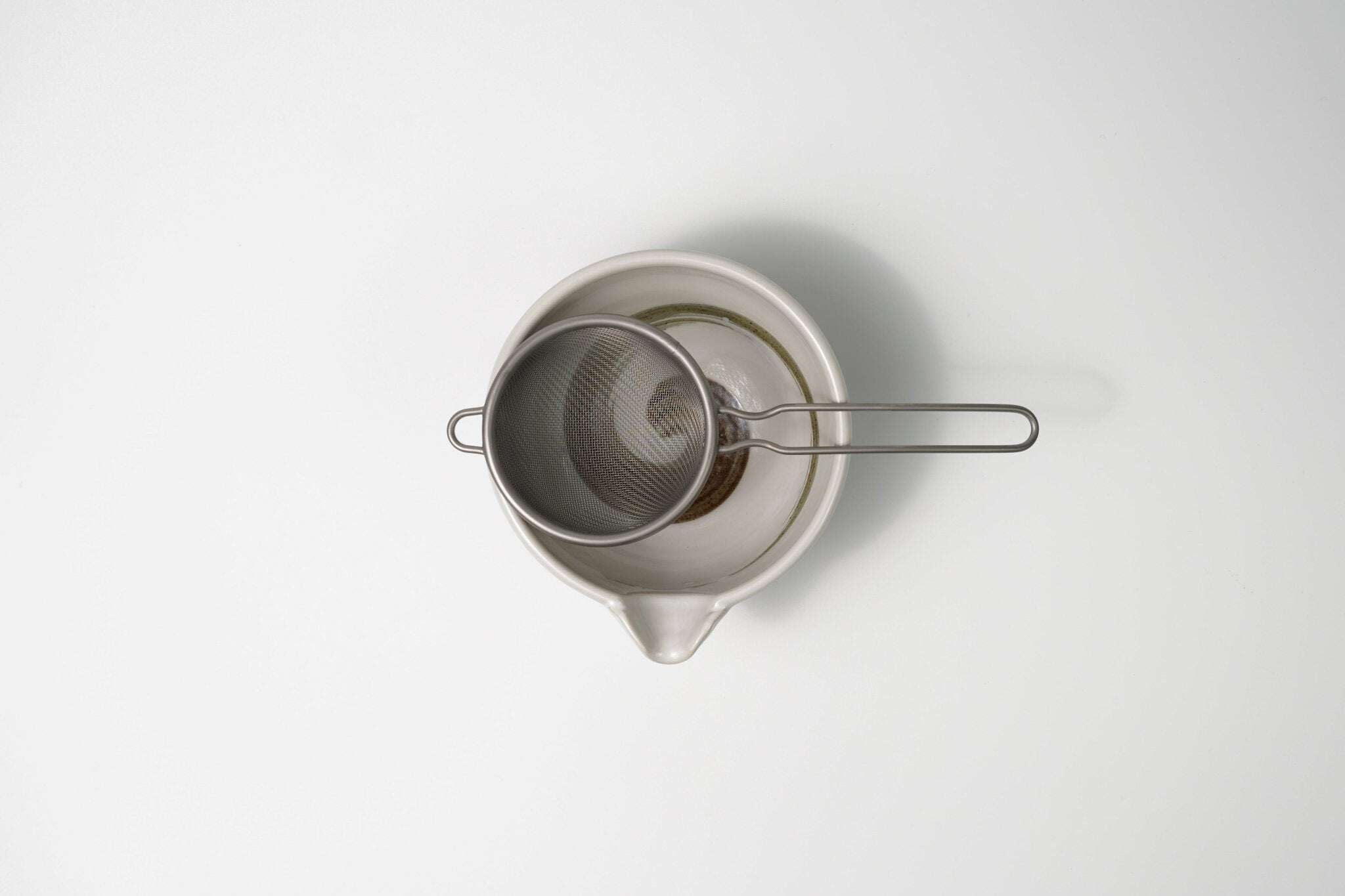 Small Spouted Tea Bowl — Brown Swirl Design - Yamada Chaya