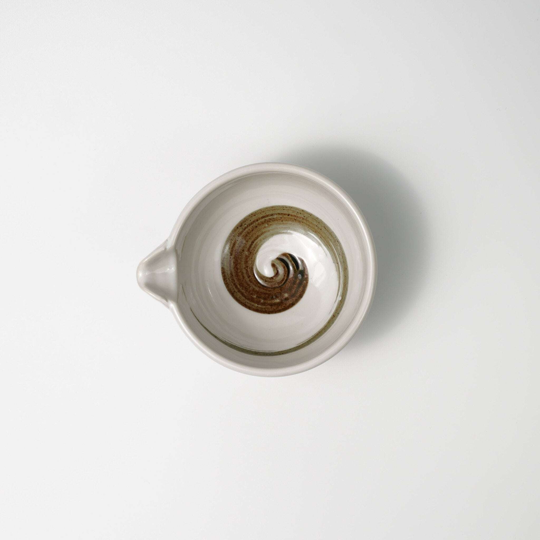 Small Spouted Tea Bowl — Brown Swirl Design - Yamada Chaya